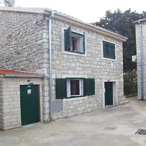  Apartment Leo Croatia